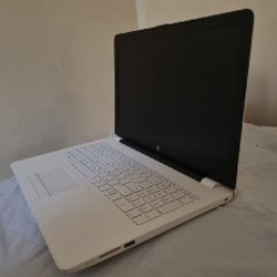 HP Notebook 15-rb067ur - фото 3