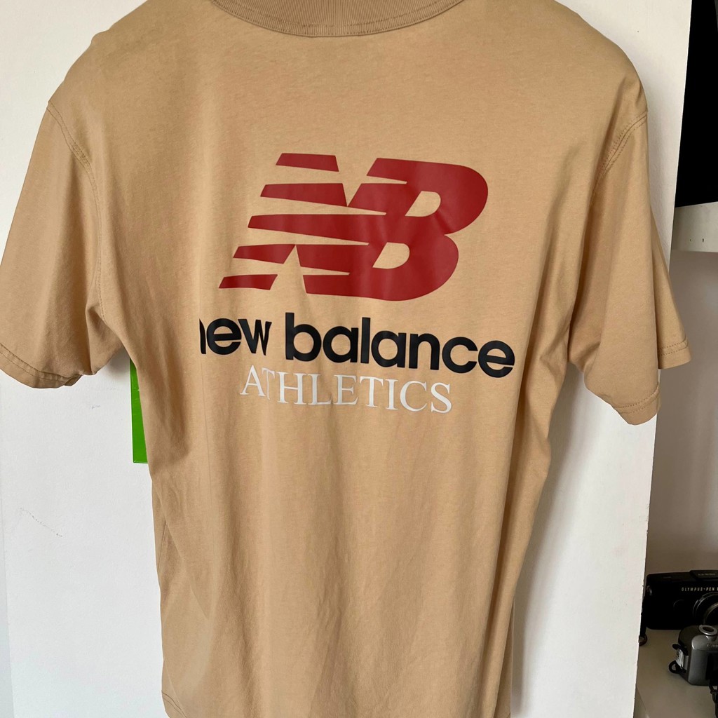 Футболка New Balance