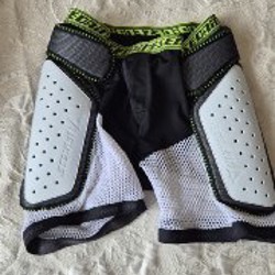 Комплект защиты Dainese Action Short Evo + Dainese Action Knee Guard Evo Long - фото 4