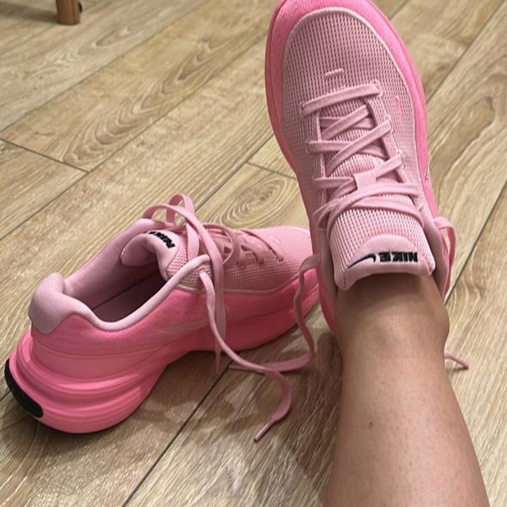 Кроссовки Nike