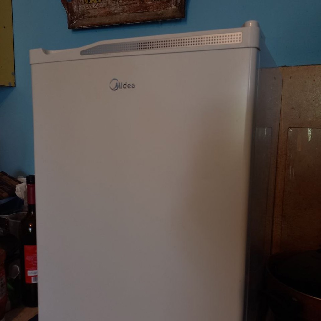 Холодильник Midea HS-87LN