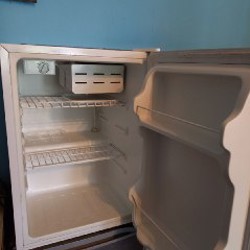 Холодильник Midea HS-87LN - фото 2