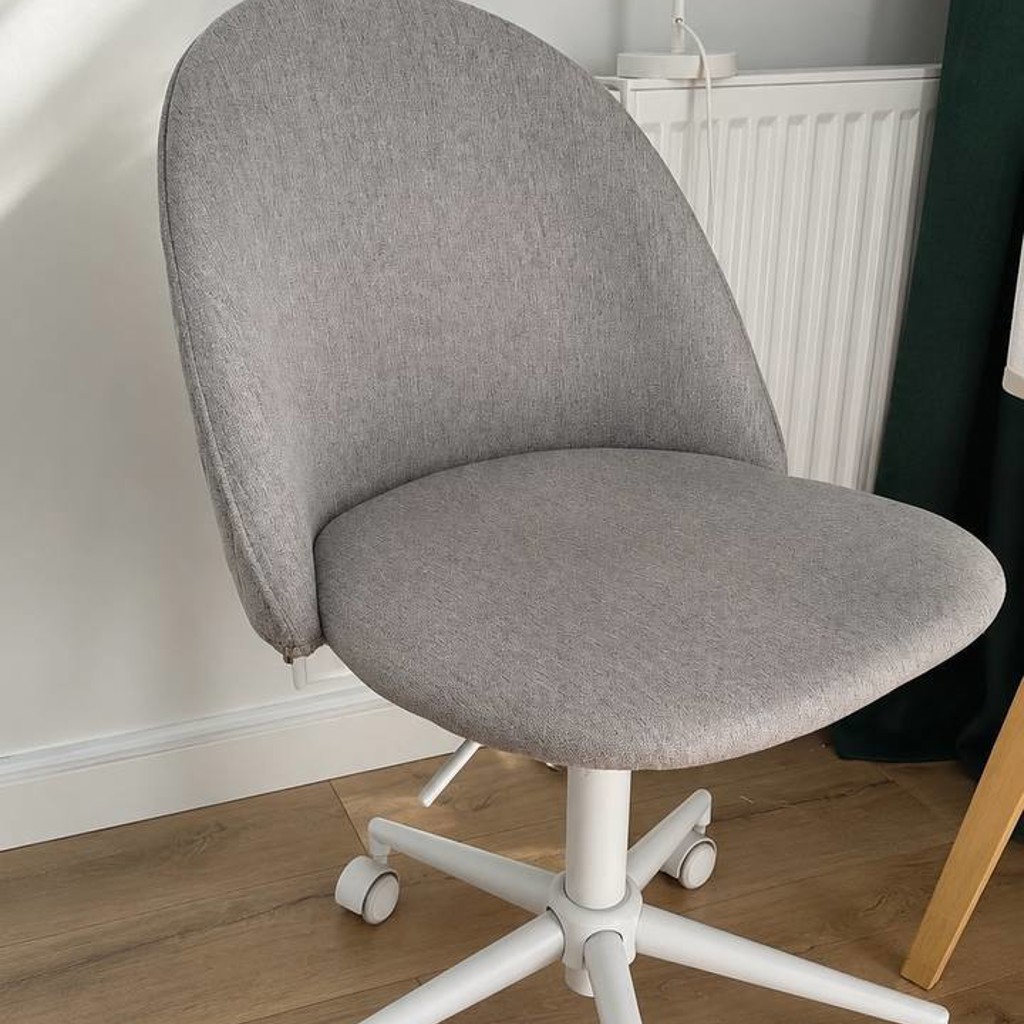 Стул jysk