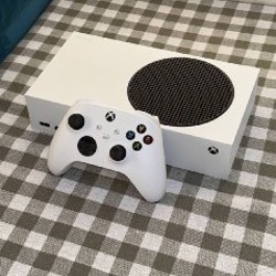 Xbox Series S - фото 2