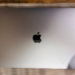Macbook Pro - фото 2