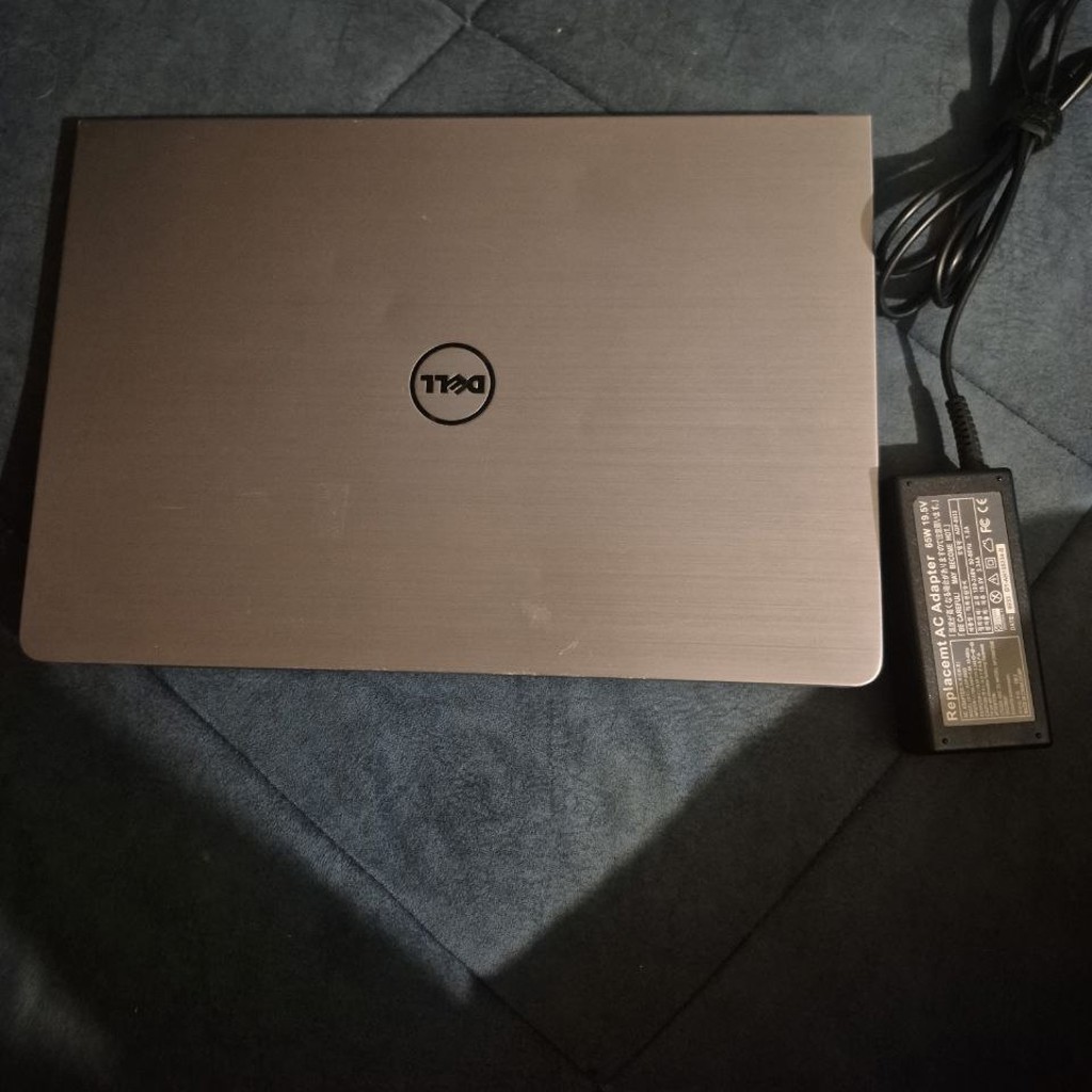 Ноутбук Dell Vostro
