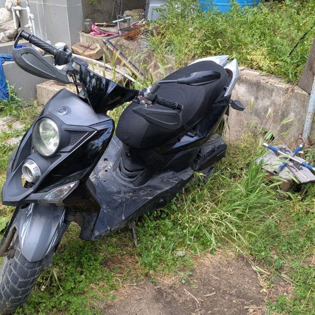 Cym Crox 125