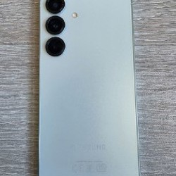 Samsung Galaxy S25 - фото 2