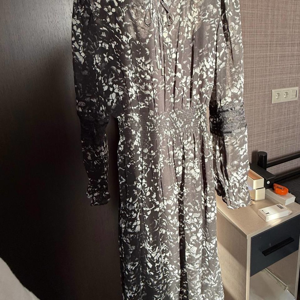 Платье DKNY Maxi
