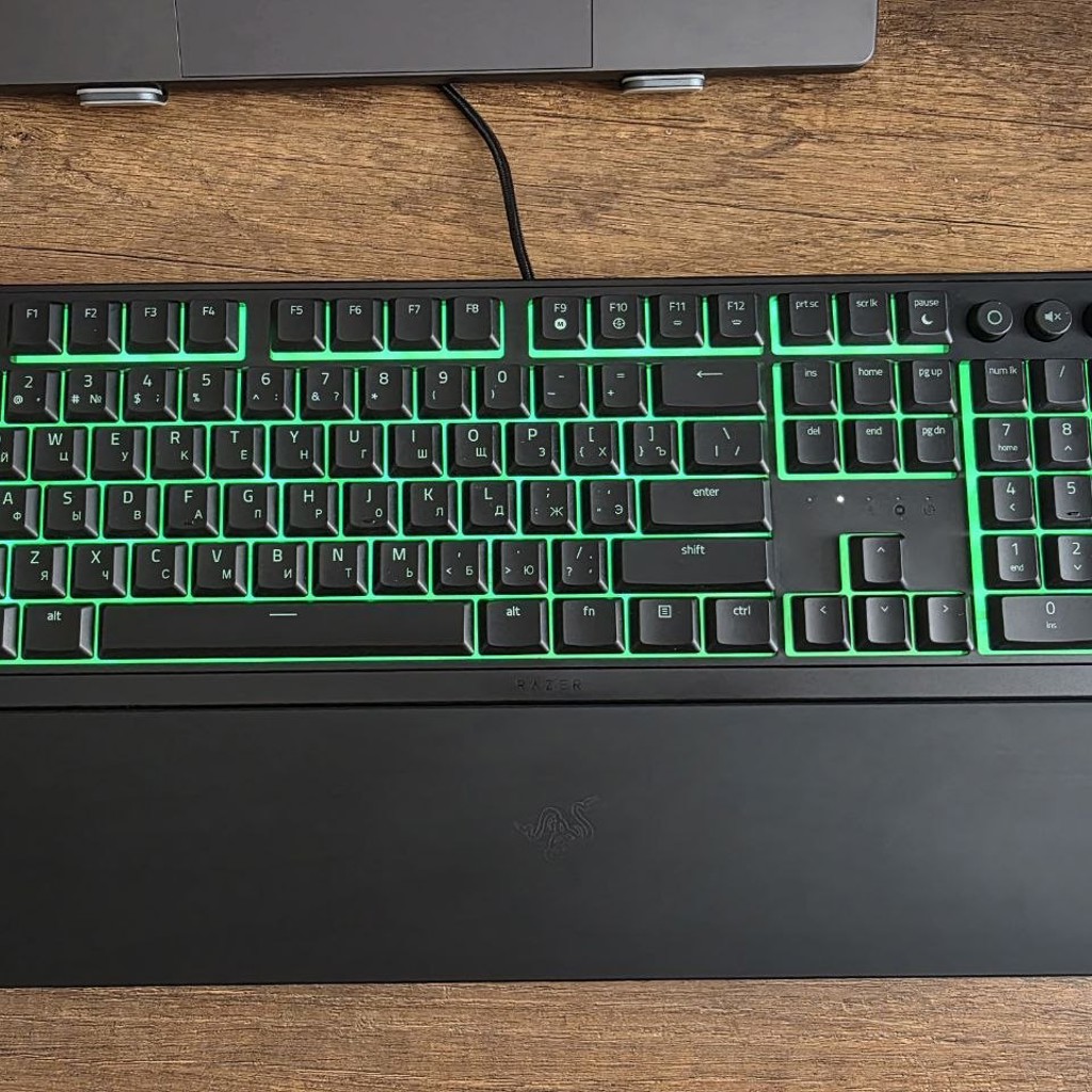 Клавиатура Razer Ornata V3