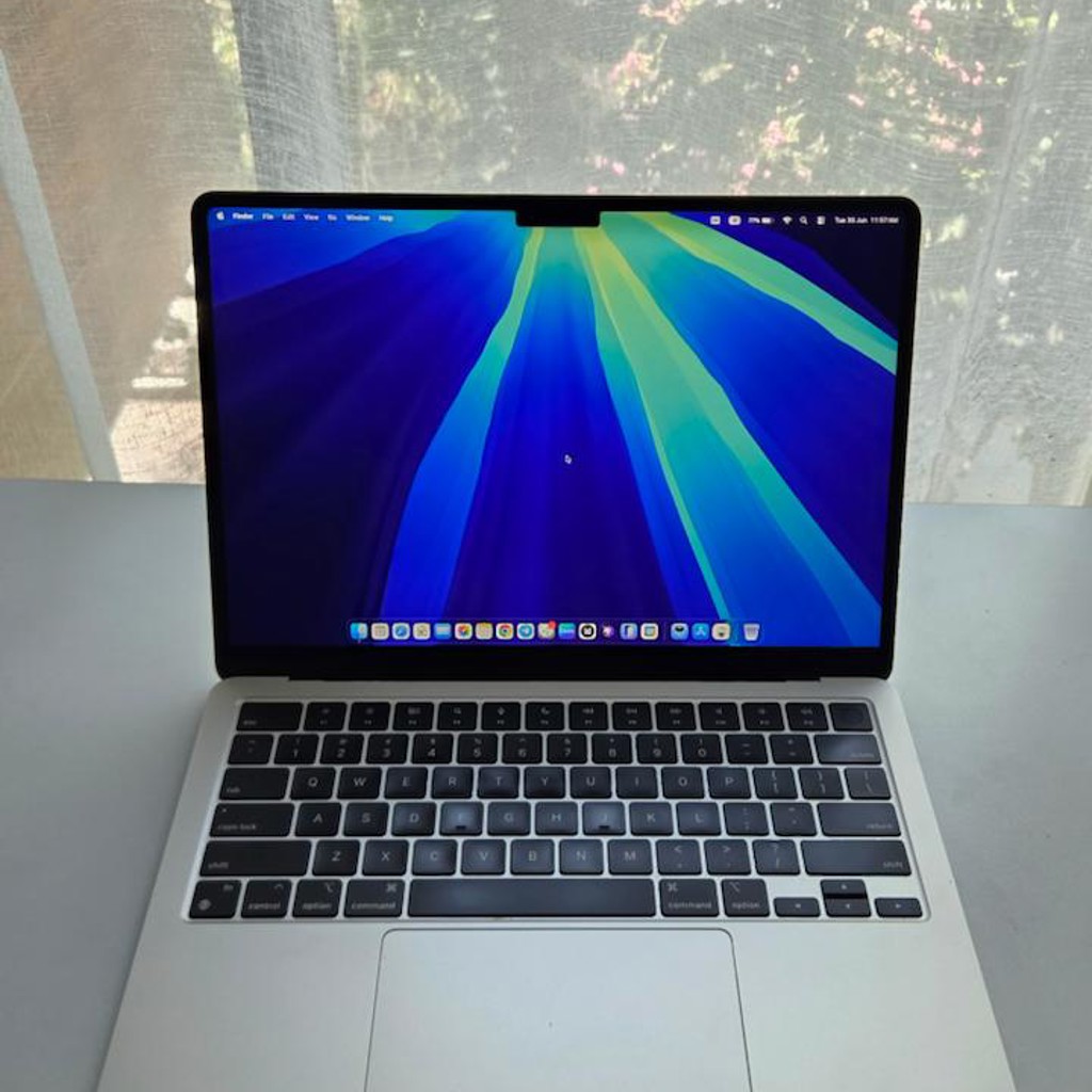 Apple Macbook Air M2