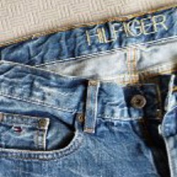 Джинсы Tommy Hilfiger - фото 2