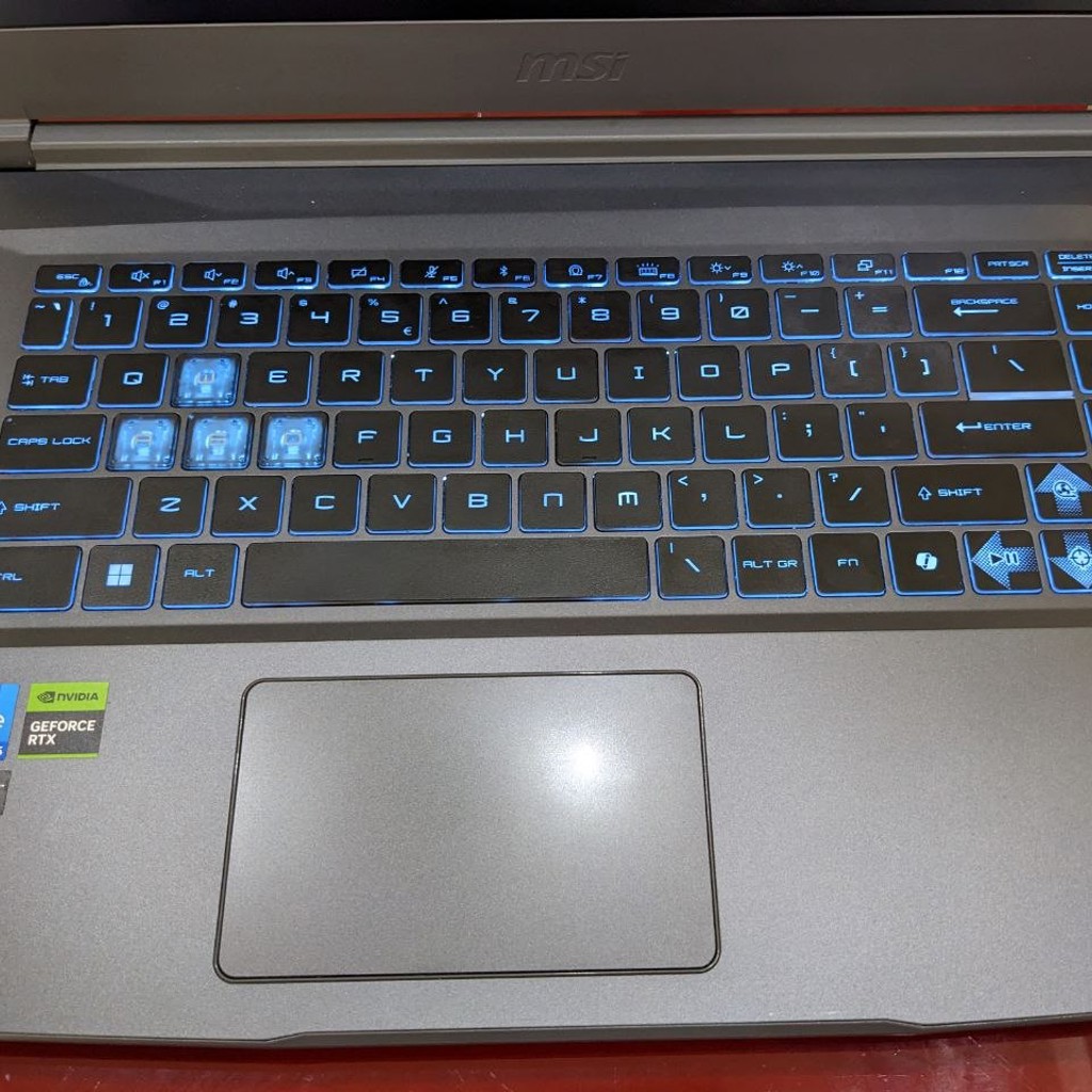Игровой ноутбук Msi Thin 15