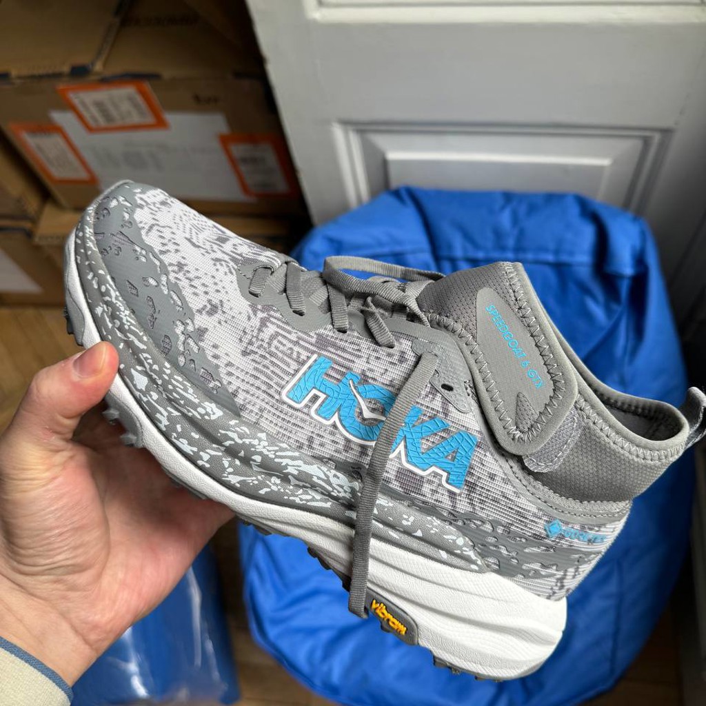 Трейловые кроссовки Hoka