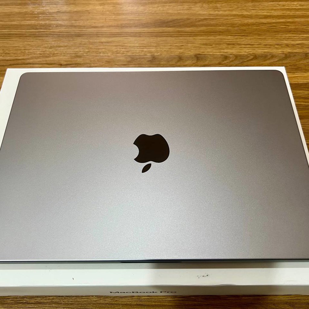 MacBook Pro 14' M1 Max