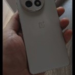 Телефон OnePlus 13R - фото 6