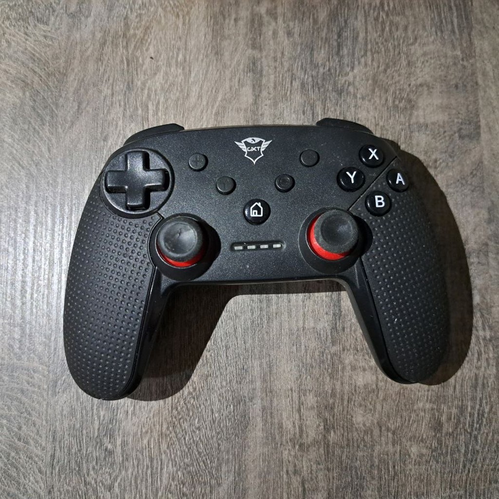 Bluetooth геймпад Trust GXT 1230