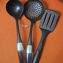 Пластиковый половник, шумовка и лопатка - фото 2