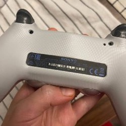 Джойстик DualShock 4 - фото 2