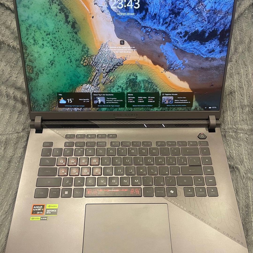 ASUS ROG Strix G16