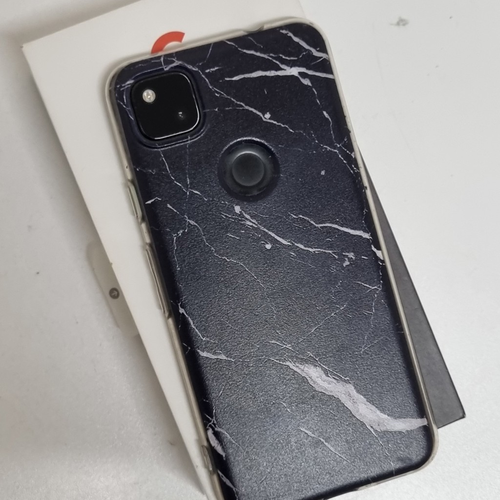 Pixel 4a