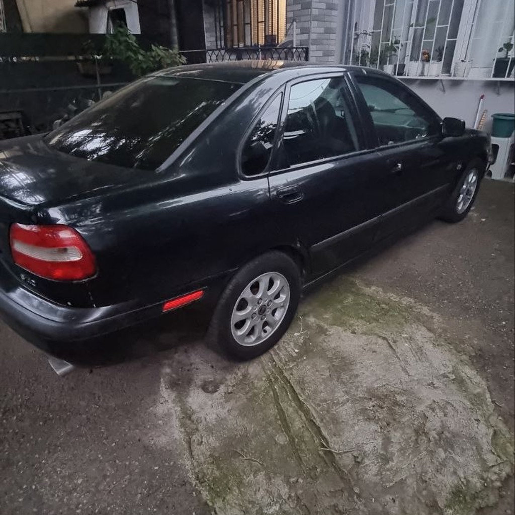 Volvo S40