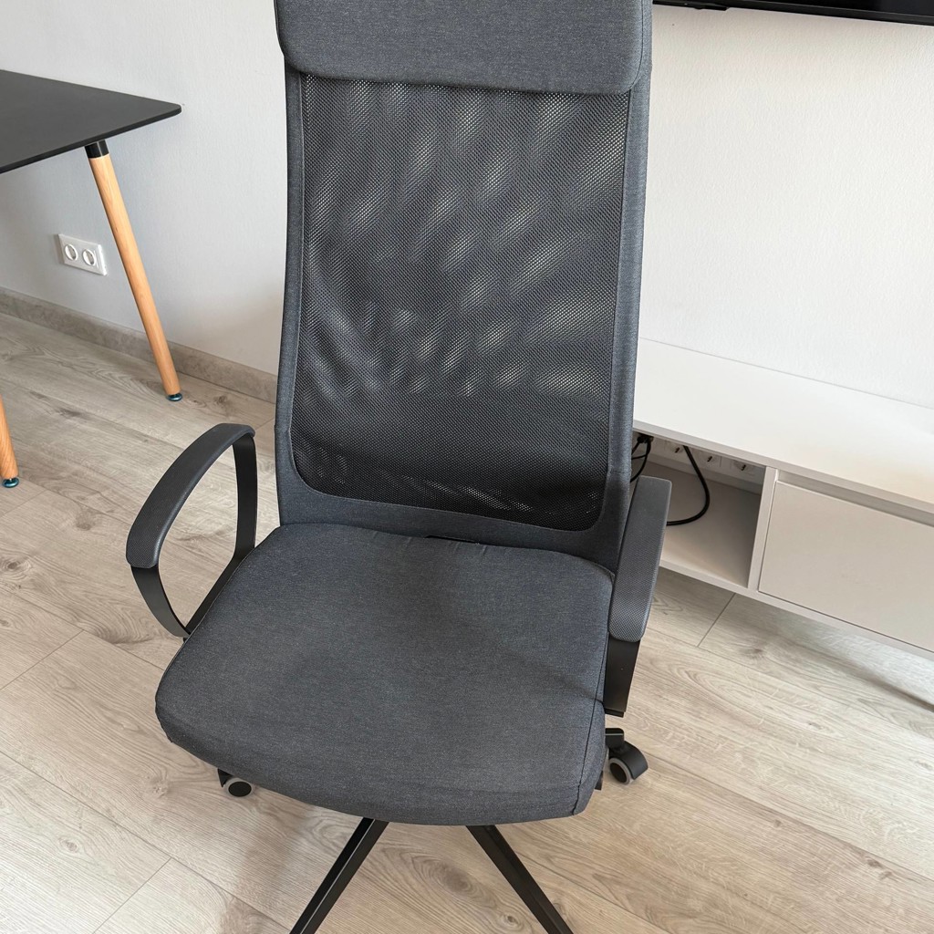 Кресло IKEA MARKUS