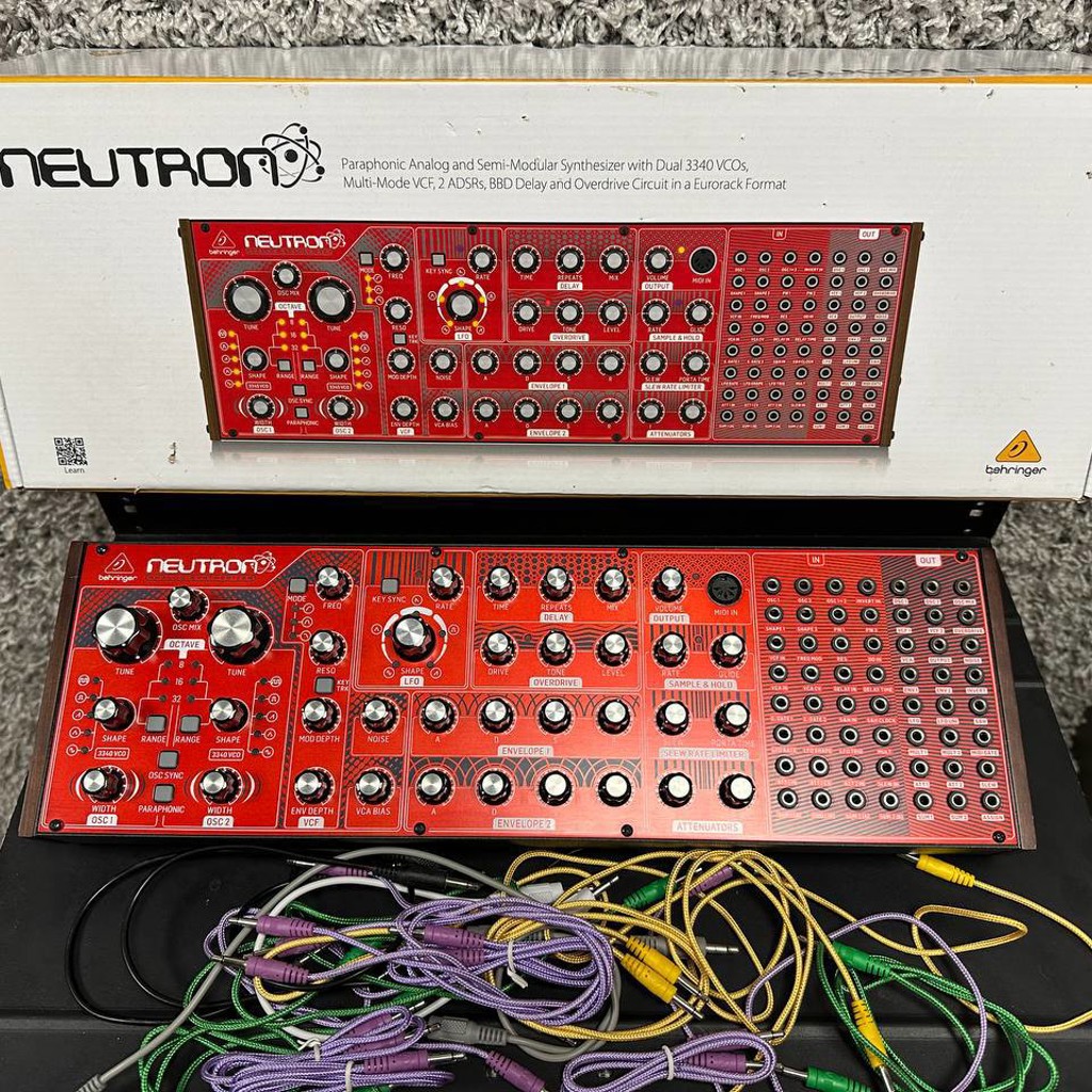 BEHRINGER NEUTRON