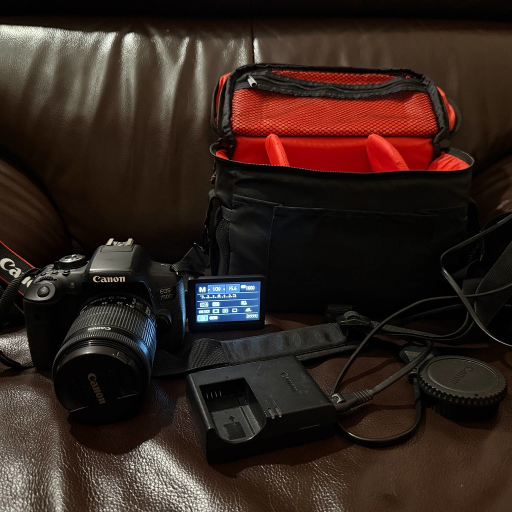 Canon EOS 750D Kit 18-55mm