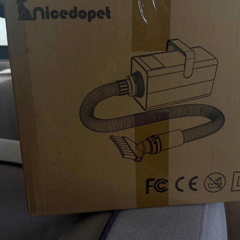 Фен-компрессор для груминга Nicedopet