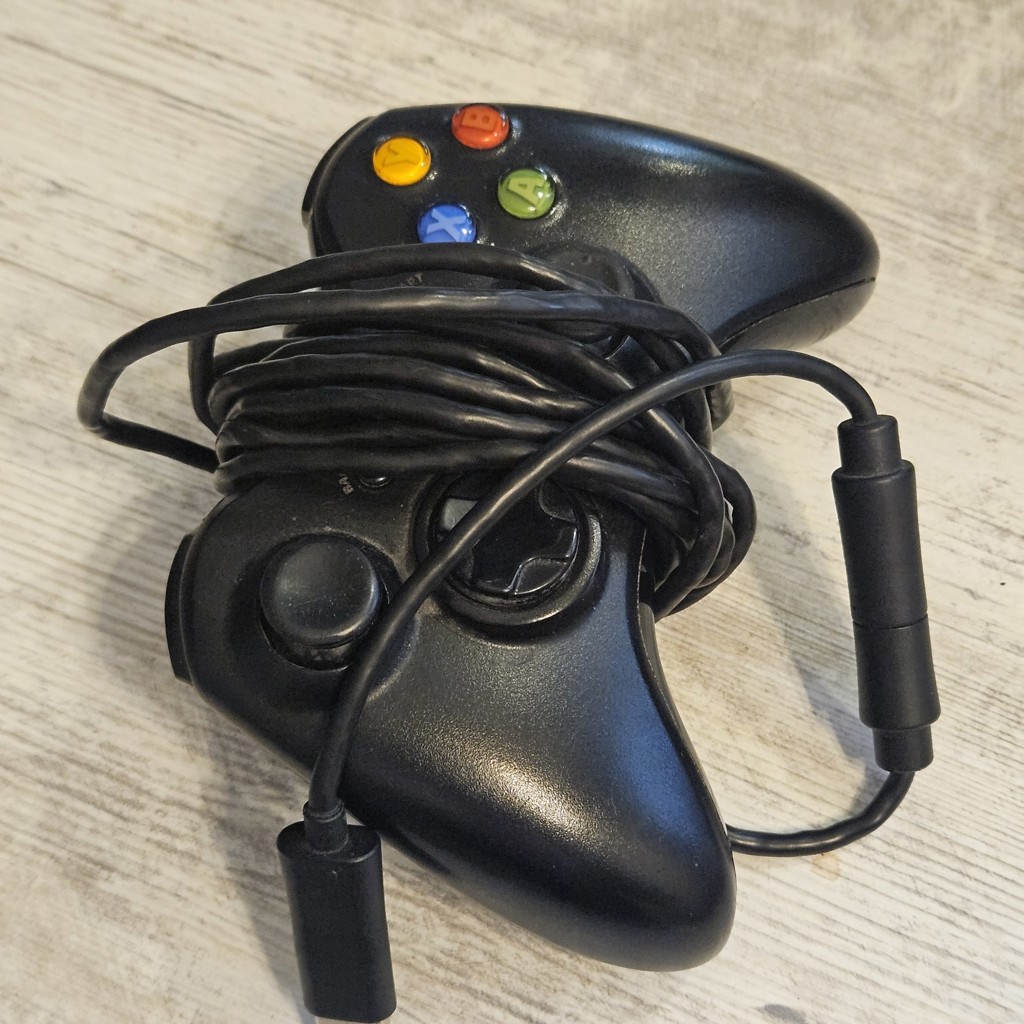 Джойстик проводной от Xbox 360