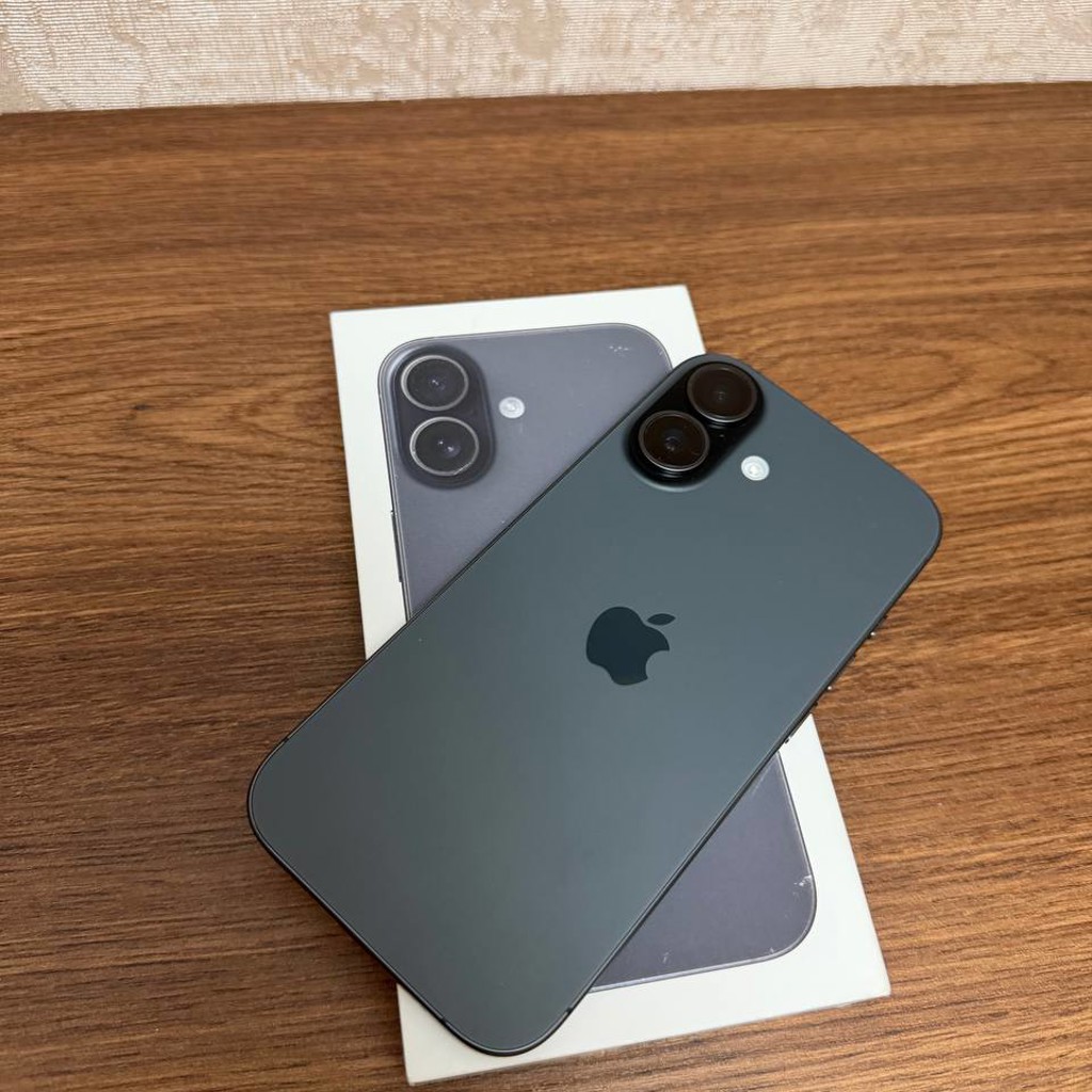 IPhone 17 Black