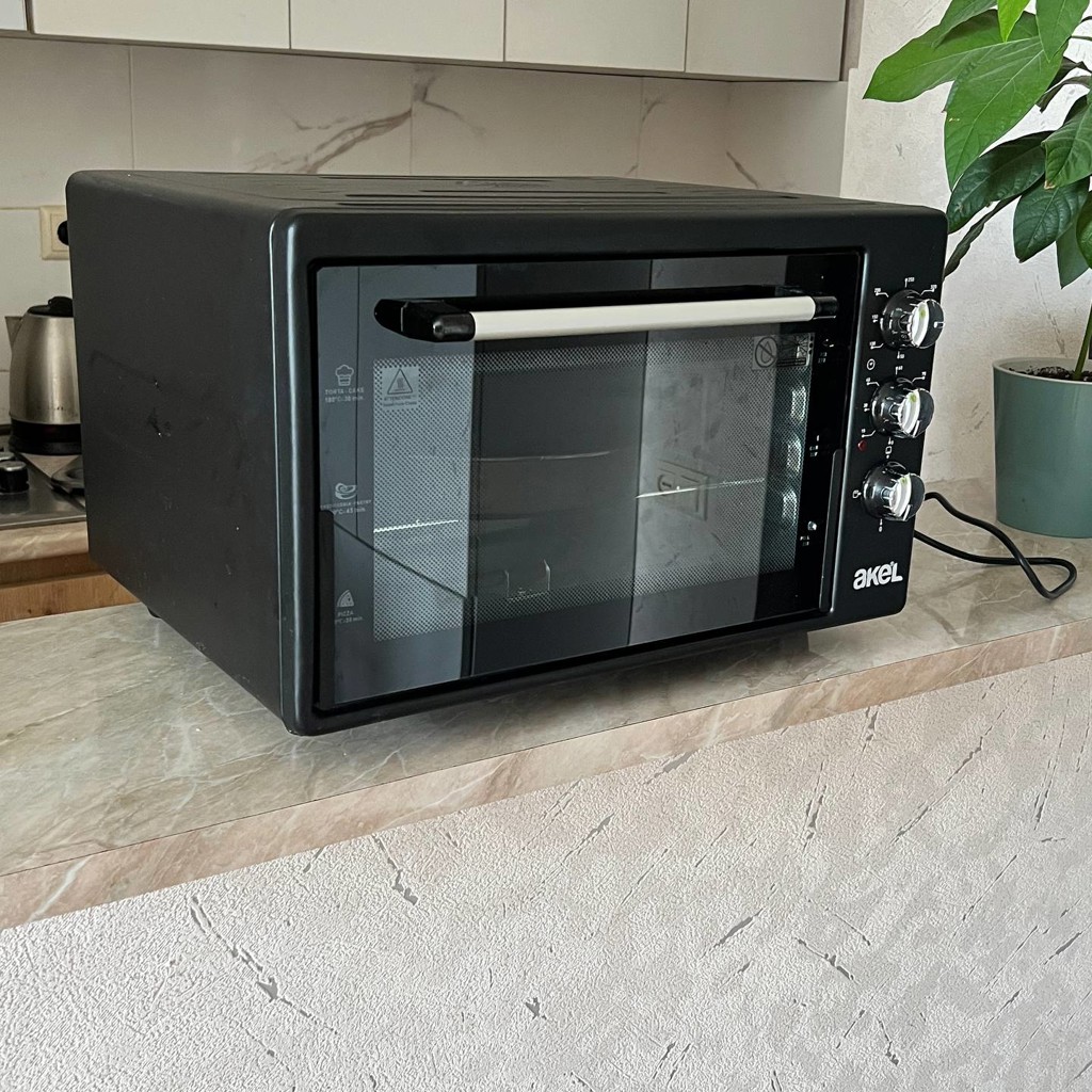 Духовка akel