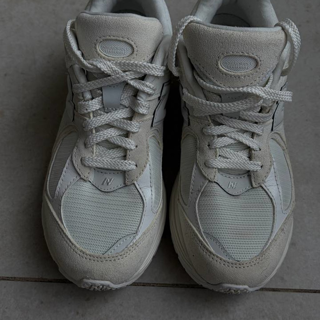 Кроссовки New Balance 2002