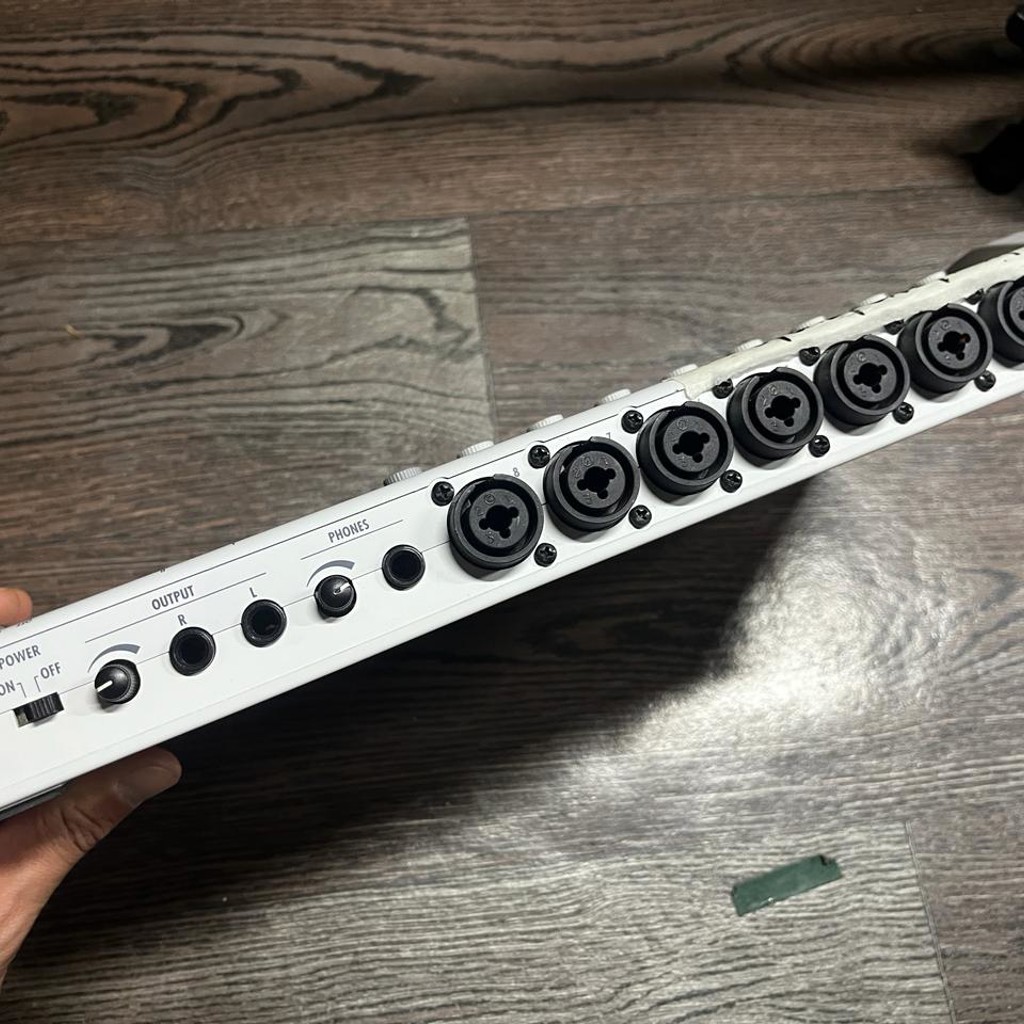 Zoom R16