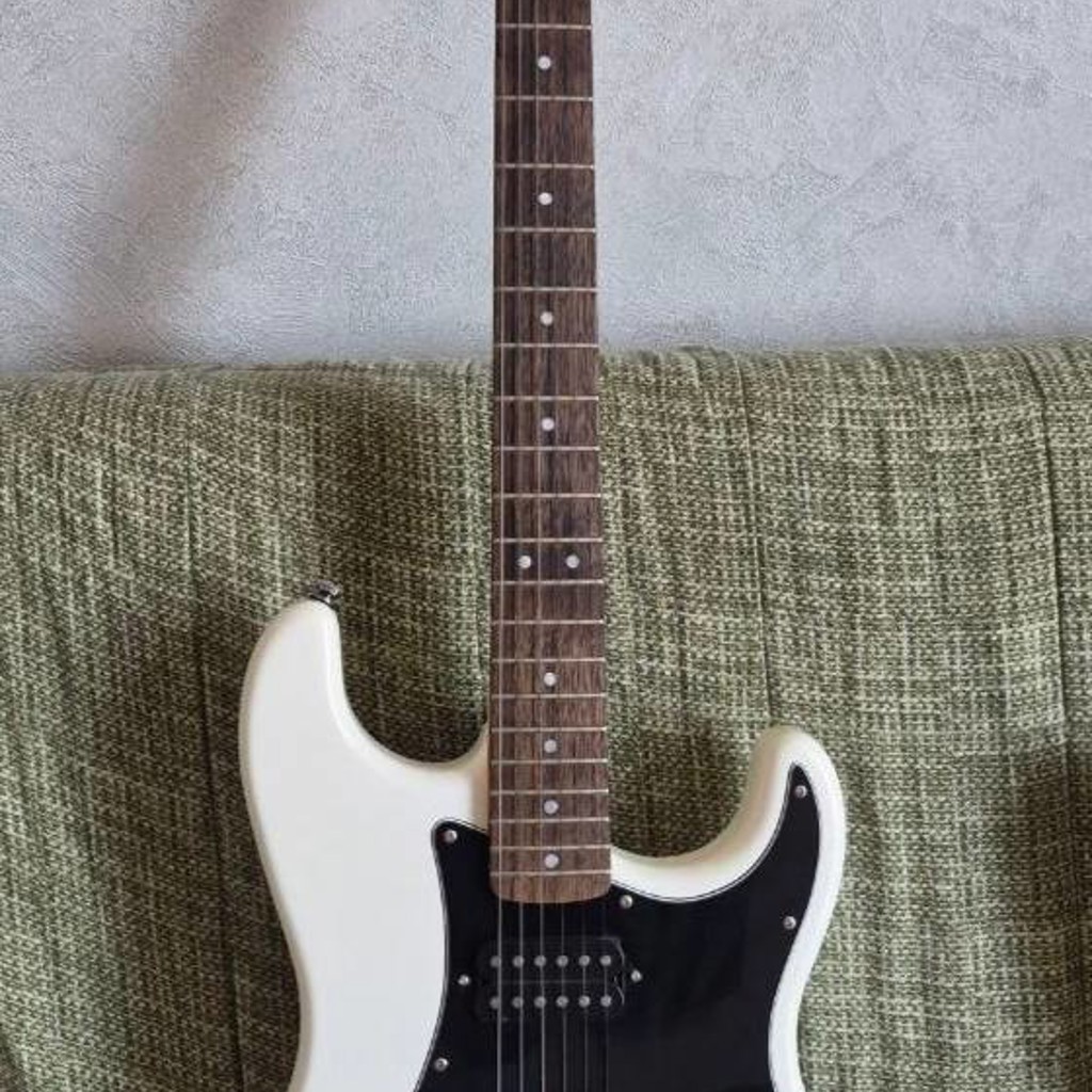 Электрогитара Fender Squier Affinity Stratocaster