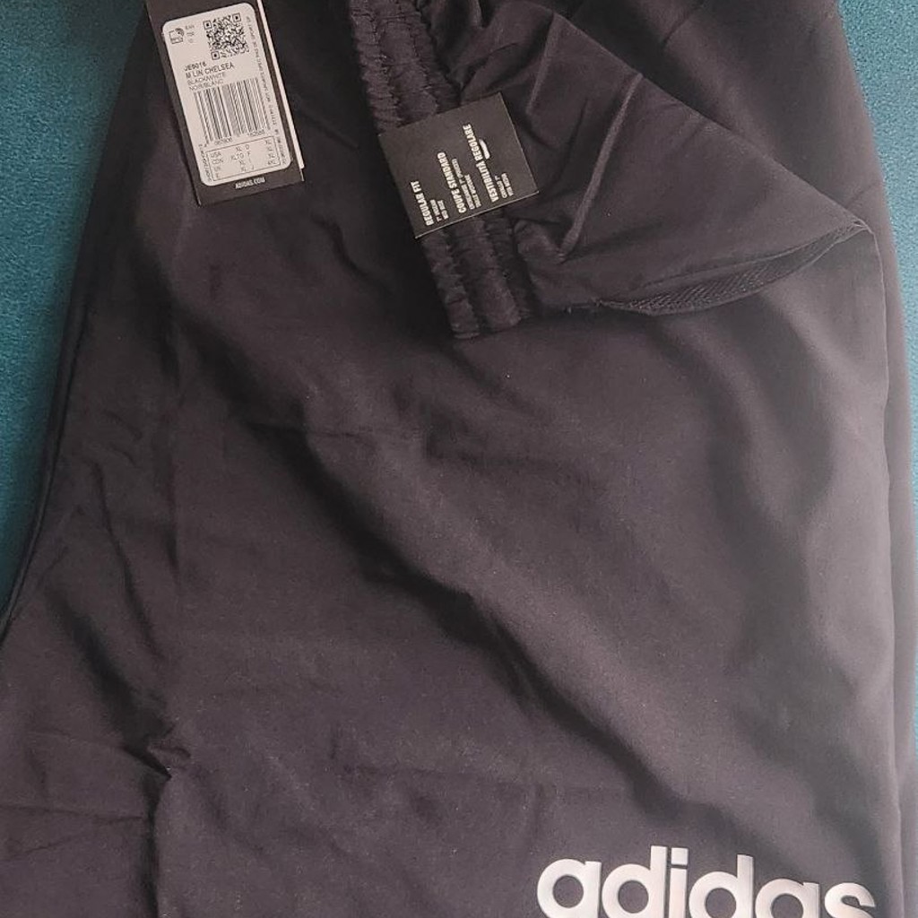 Шорты Adidas