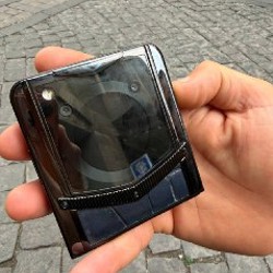 Vertu - IRONFLIP AI PHONE - фото 2