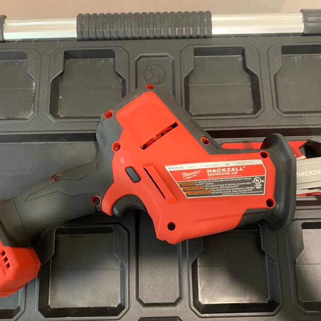 Сабельная пила Milwaukee M18 FUEL HACKZALL 2719-20