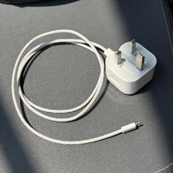Apple USB-C to Lightning Cable 1M White - фото 2