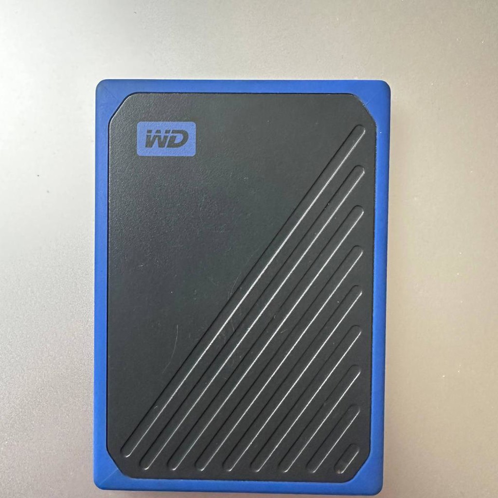 Внешний SSD WD My Passport Go