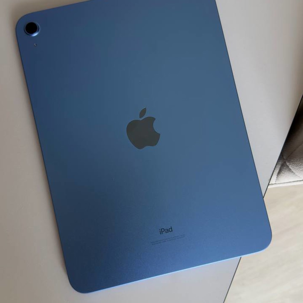 Apple iPad 10 (2022)