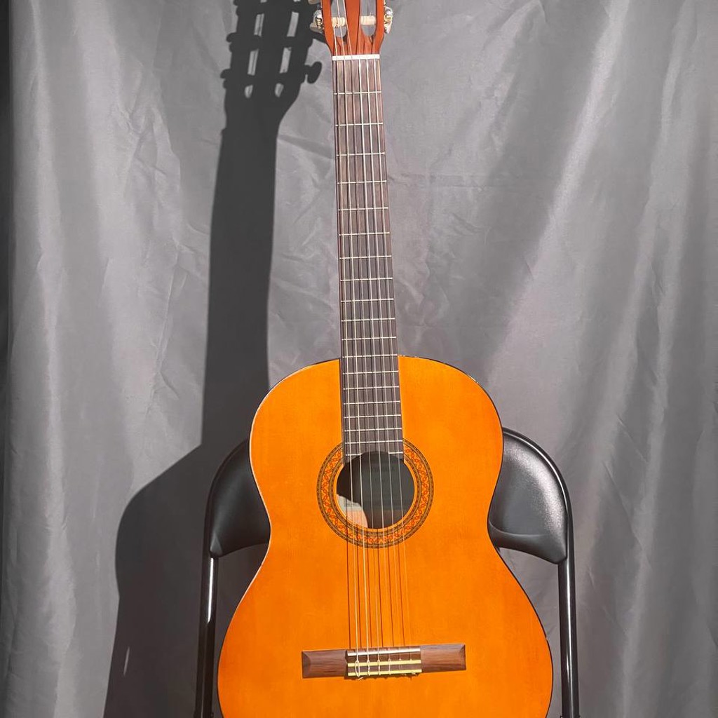 Гитара классическая Yamaha C40