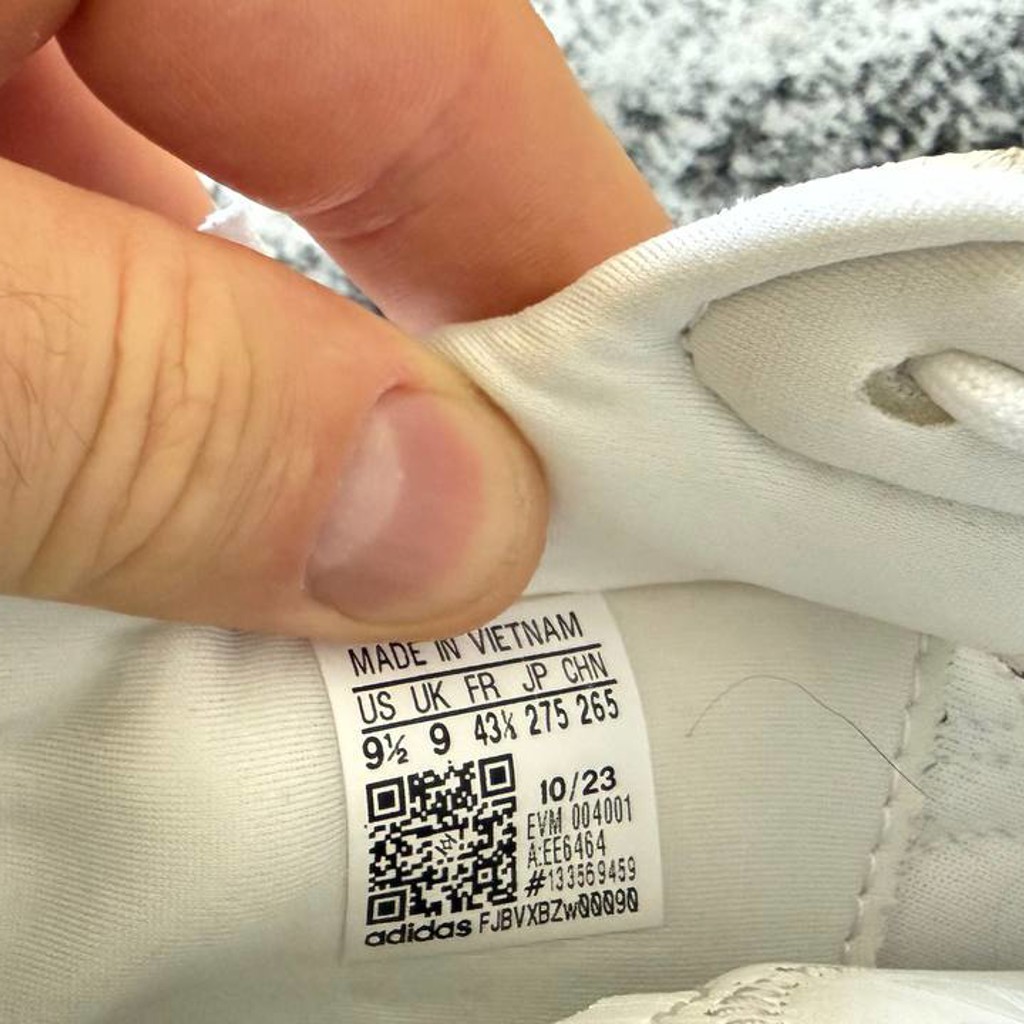 Adidas Ozweego