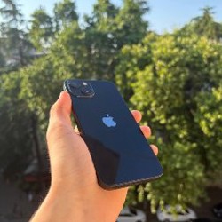 IPhone 13 - фото 3