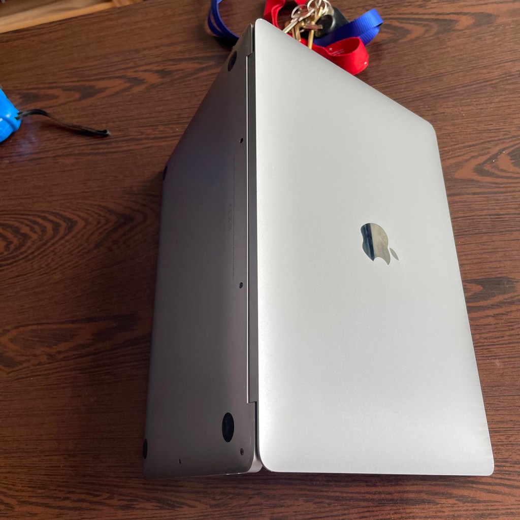 MacBook Air M1