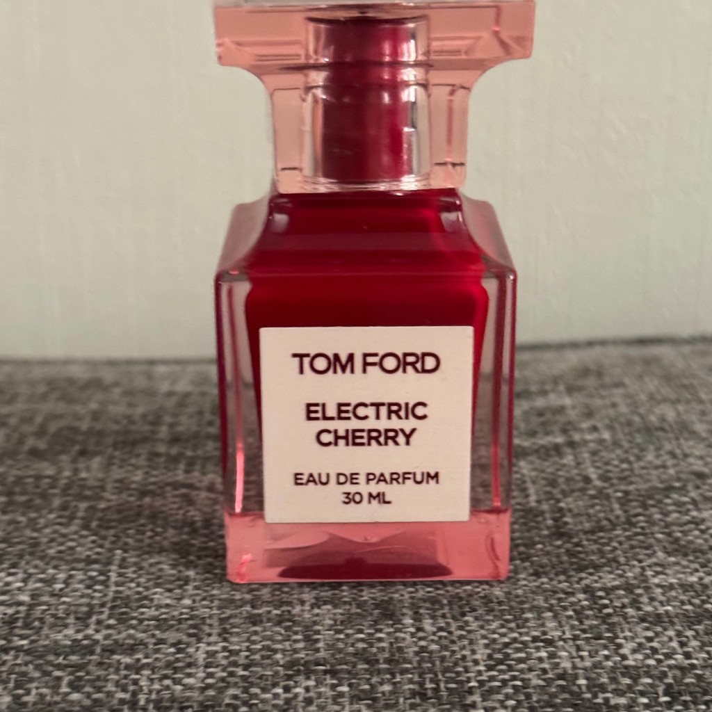 Духи Tom Ford Electric Cherry