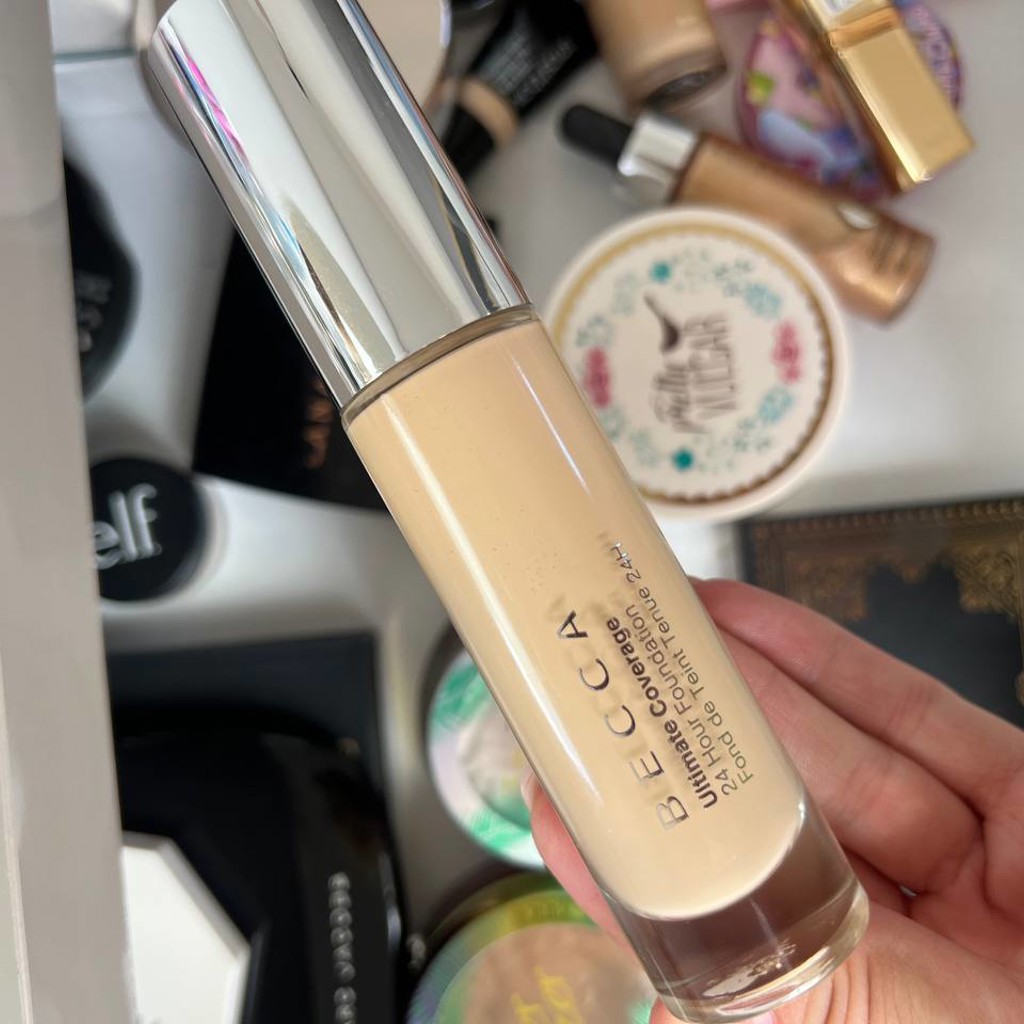 Becca Ultimate Coverage 24 Hour Foundation