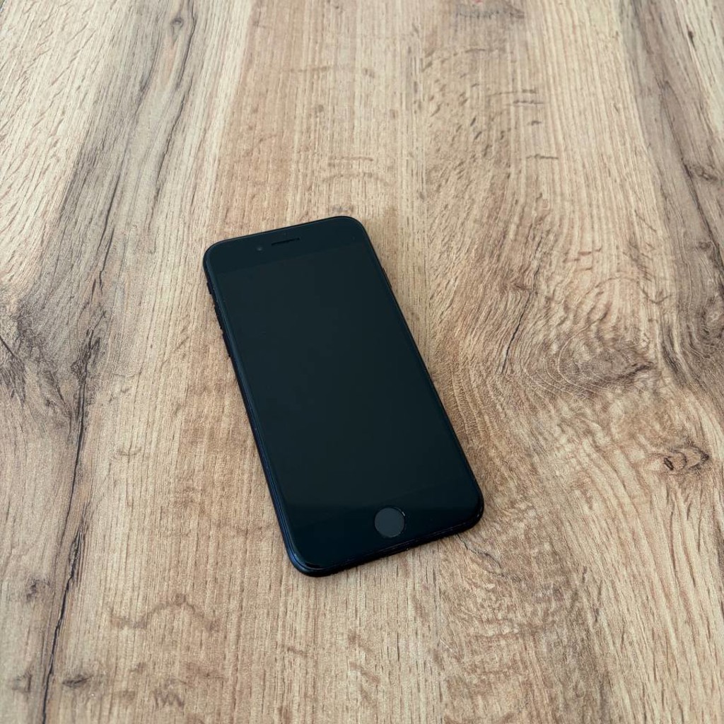 IPhone SE