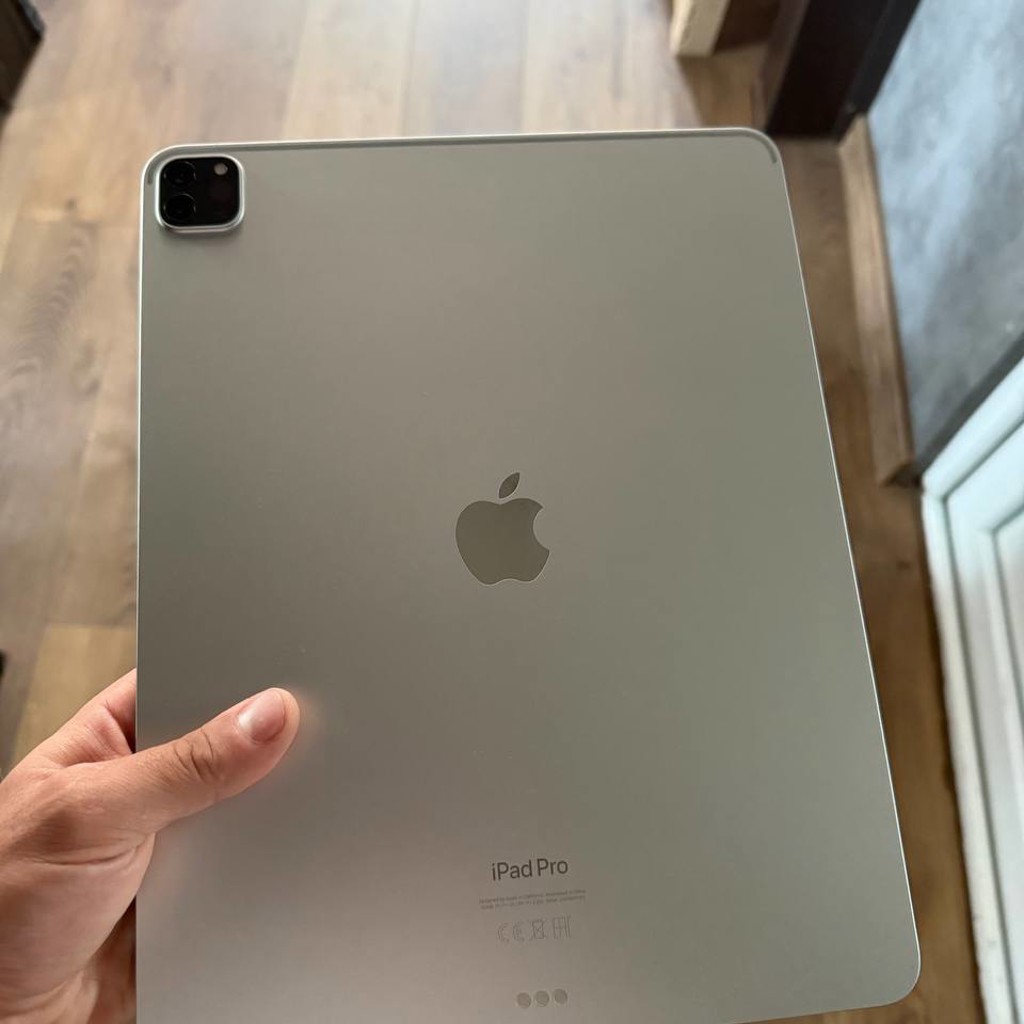 IPad Pro 12.9 6th generation